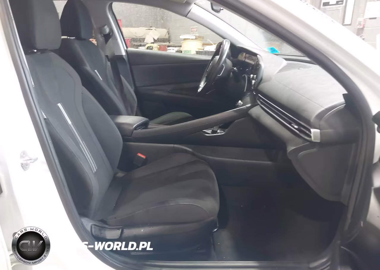 2021 Hyundai Elantra Sel VIN:5NPLS4AG6MH039839 - 5