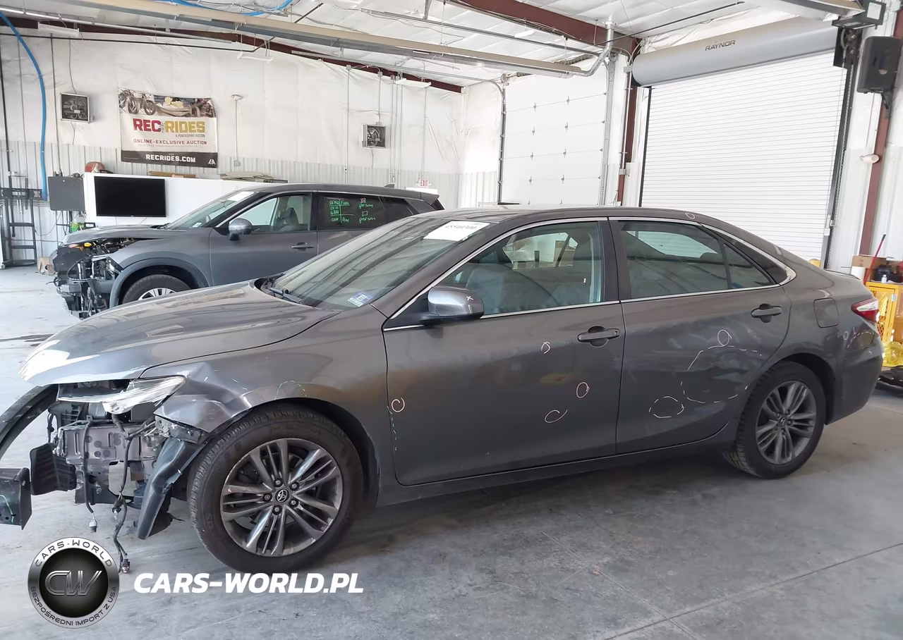 2017 Toyota Camry Se VIN:4T1BF1FK3HU382322 - 15