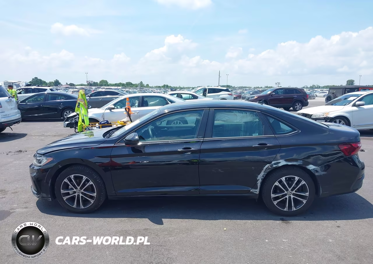 2025 Volkswagen Jetta 1.5T Sport VIN:3VWBX7BU6SM058365 - 6