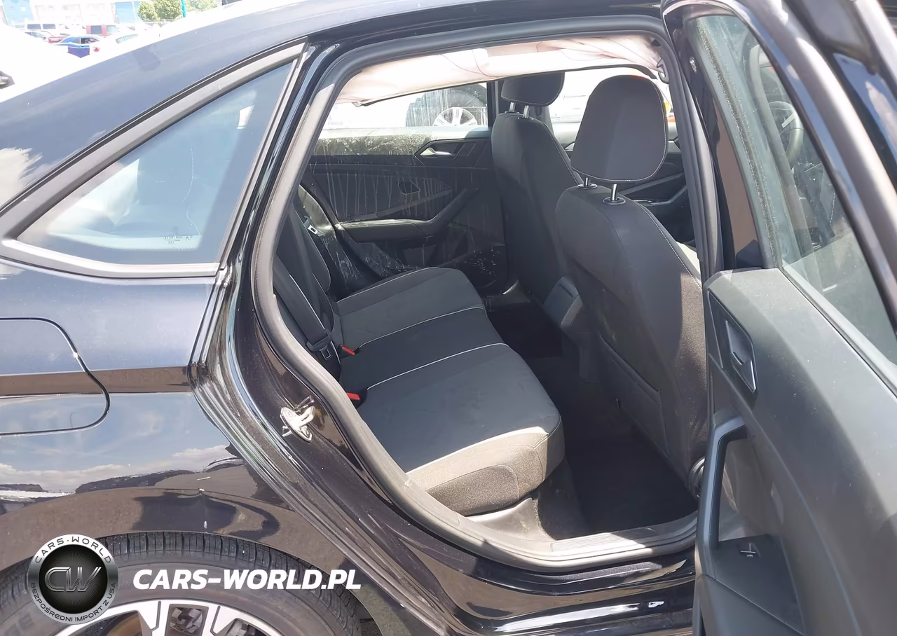 2025 Volkswagen Jetta 1.5T Sport VIN:3VWBX7BU6SM058365 - 8