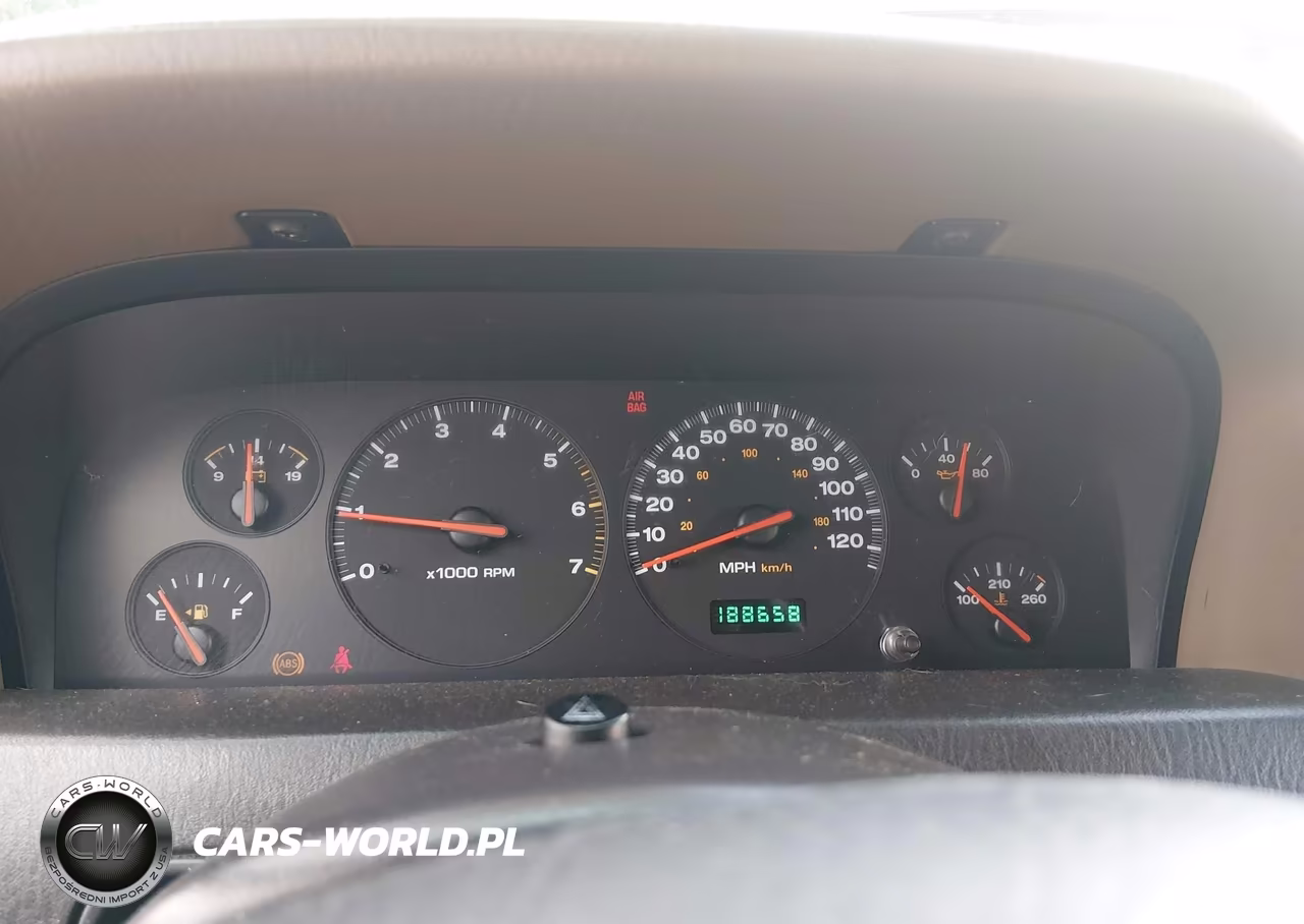 2000 Jeep Grand Cherokee Laredo VIN:1J4GW48S5YC169199 - 7