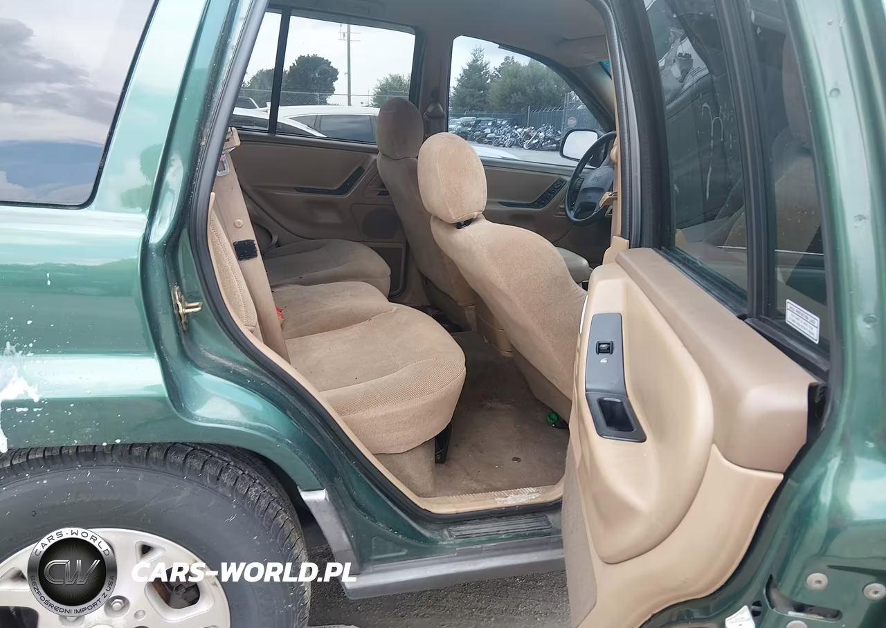 2000 Jeep Grand Cherokee Laredo VIN:1J4GW48S5YC169199 - 8