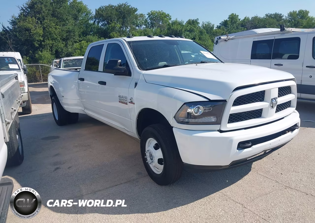 2017 Ram 3500 Tradesman 4X4 8' Box