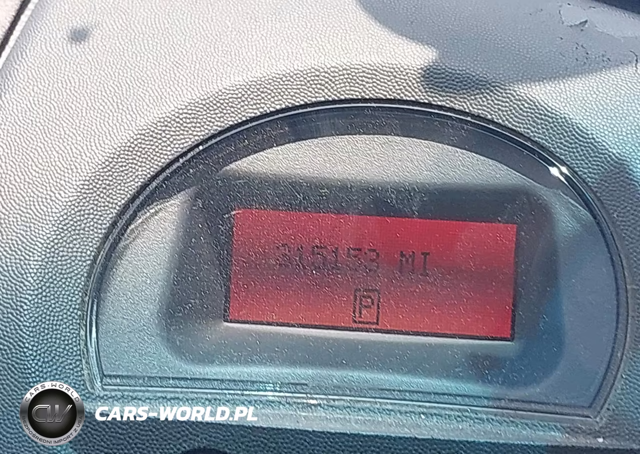 2005 Pontiac Grand Prix VIN:2G2WP522X51176037 - 12