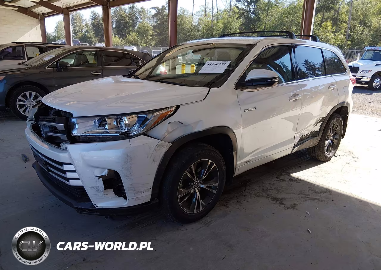 2018 Toyota Highlander Hybrid Le VIN:5TDBGRFH5JS051109 - 2