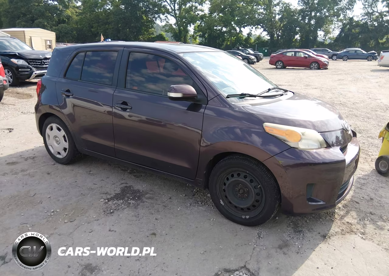 2013 Scion Xd – zdjęcie 1 z 11