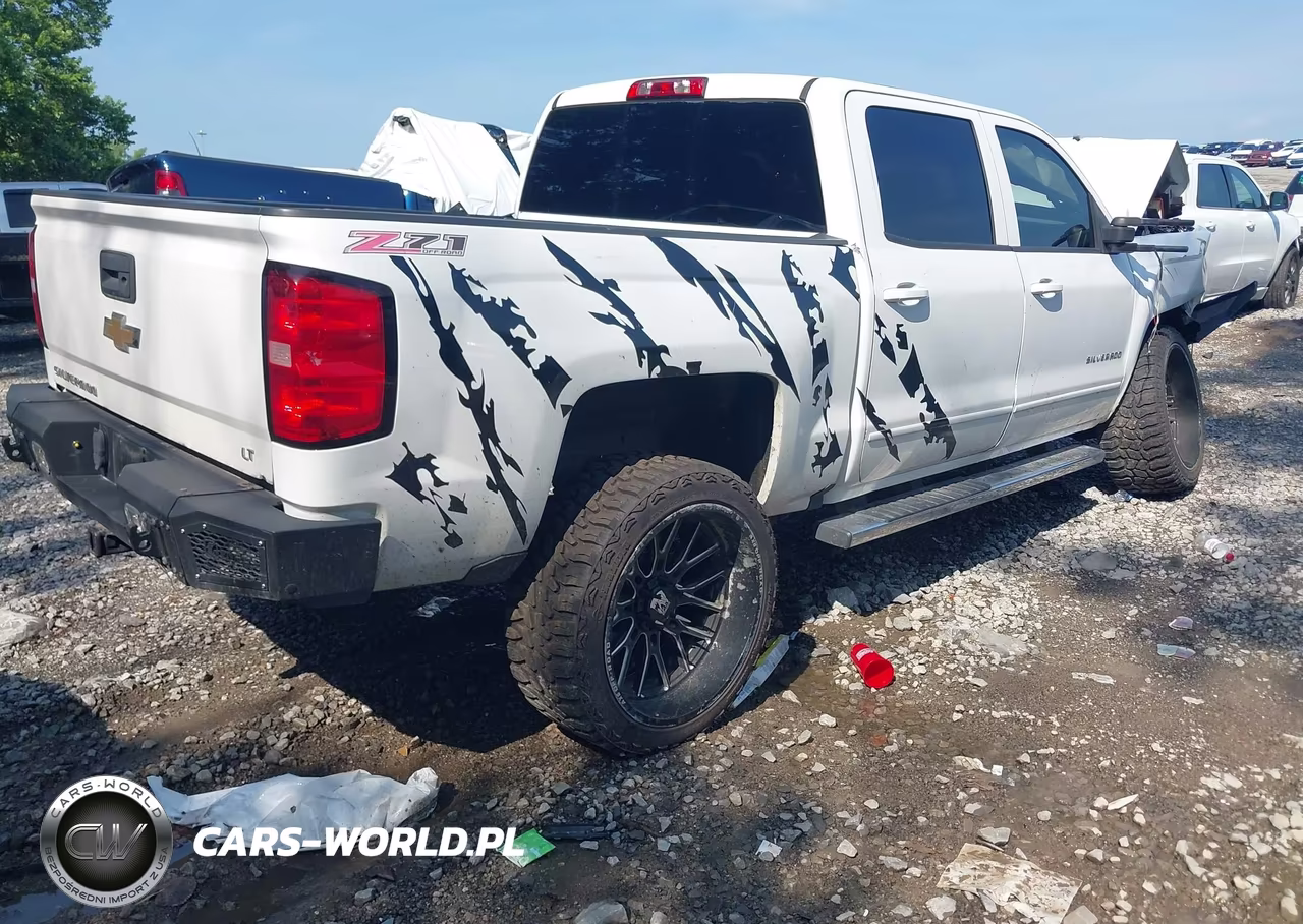 2017 Chevrolet Silverado 1500 Lt VIN:3GCUKREC5HG227887 - 4