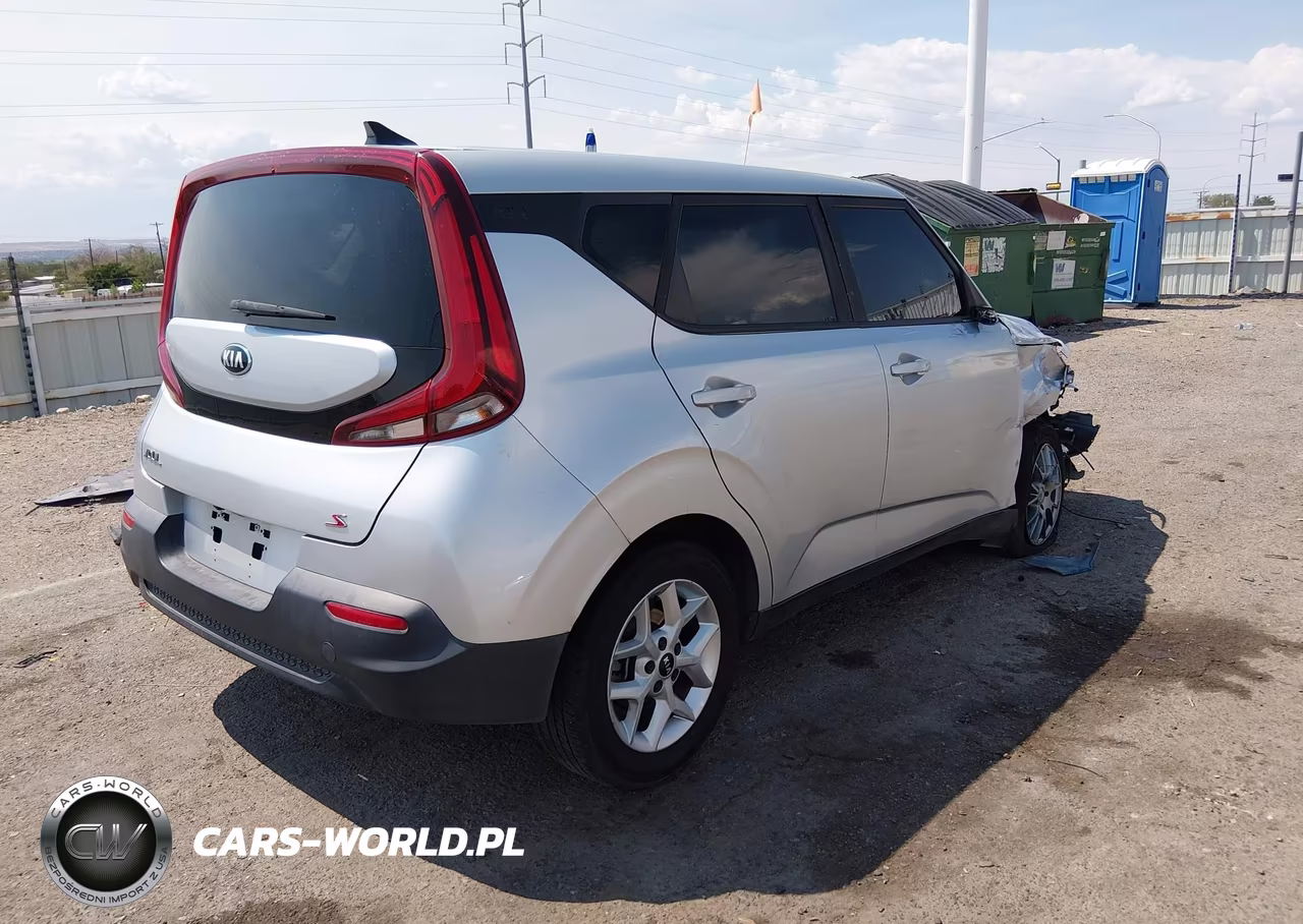 2020 Kia Soul S VIN:KNDJ23AU5L7028230 - 4