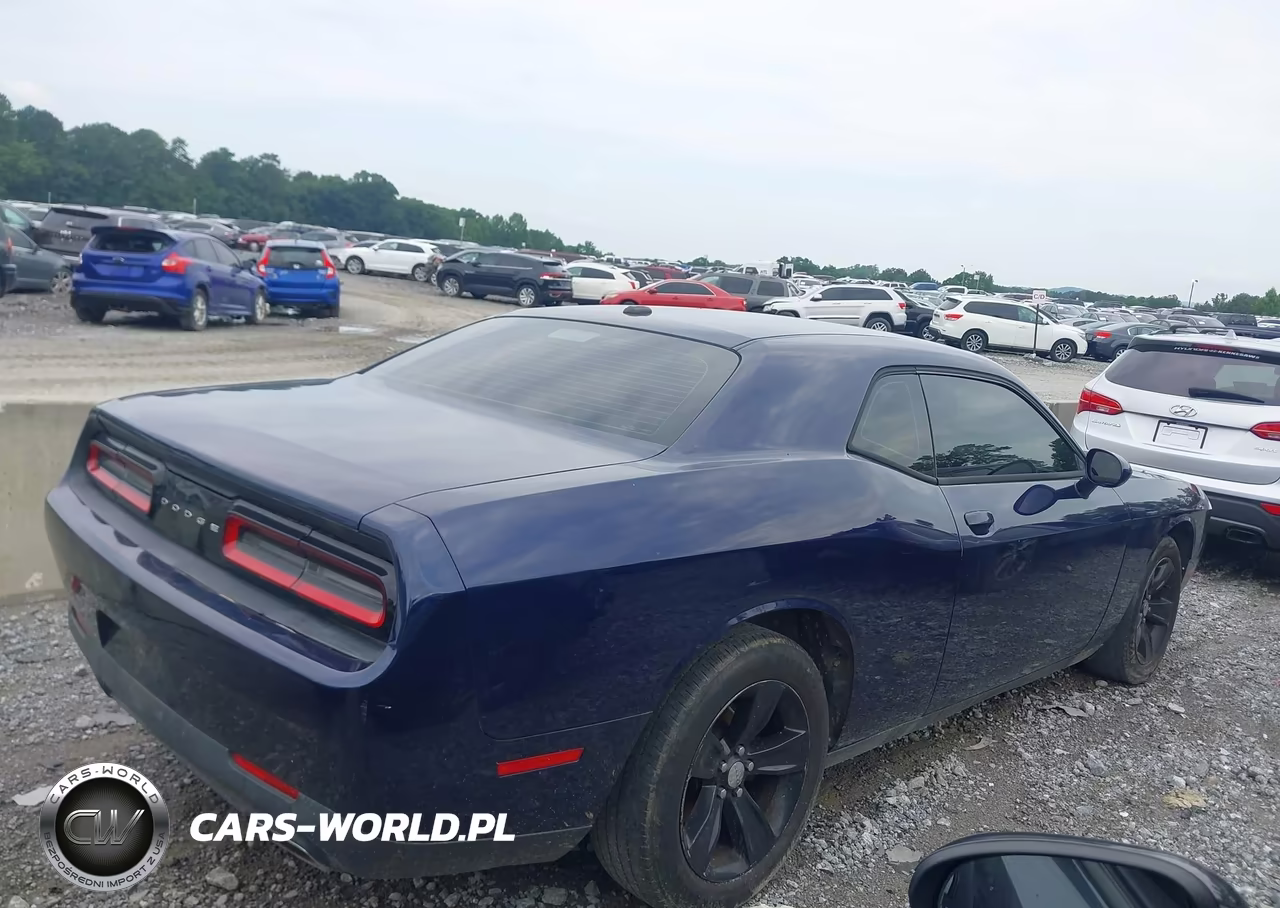 2015 Dodge Challenger Sxt VIN:2C3CDZAGXFH732825 - 13