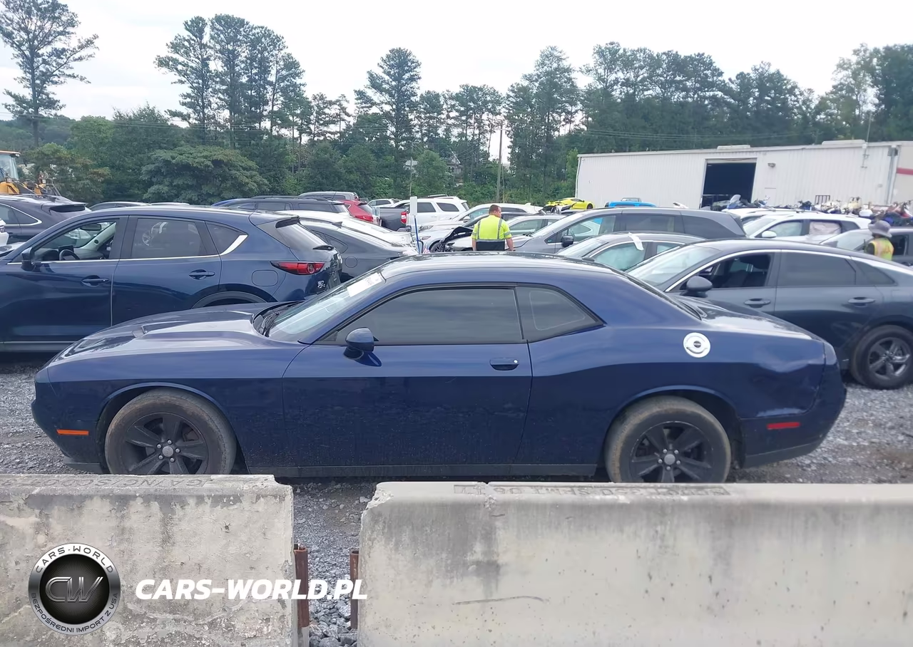 2015 Dodge Challenger Sxt VIN:2C3CDZAGXFH732825 - 14
