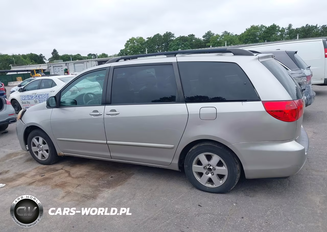2008 Toyota Sienna Le VIN:5TDZK23C68S207228 - 14