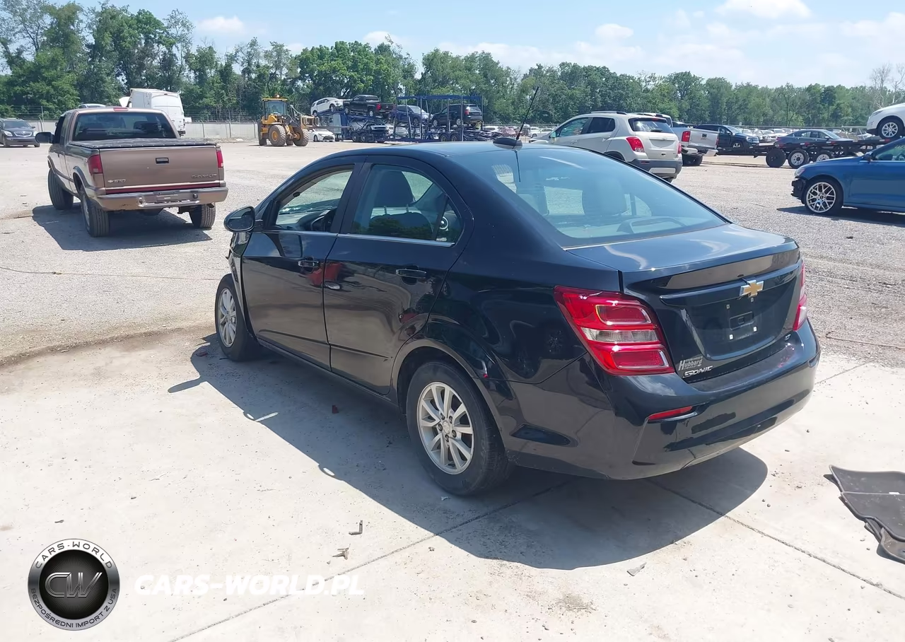 2018 Chevrolet Sonic Lt Auto VIN:1G1JD5SH7J4109079 - 3