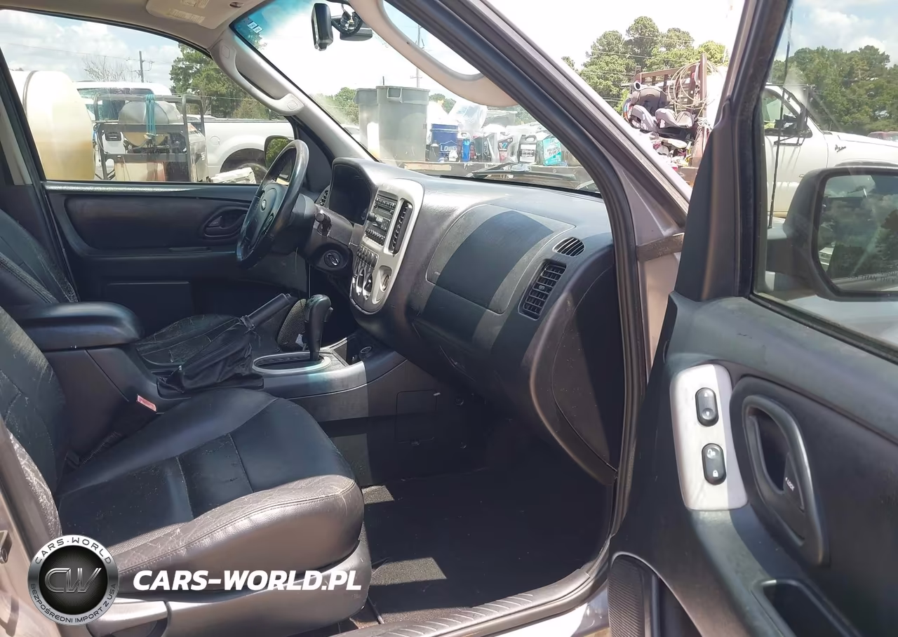 2007 Ford Escape Limited VIN:1FMYU941X7KB68317 - 5