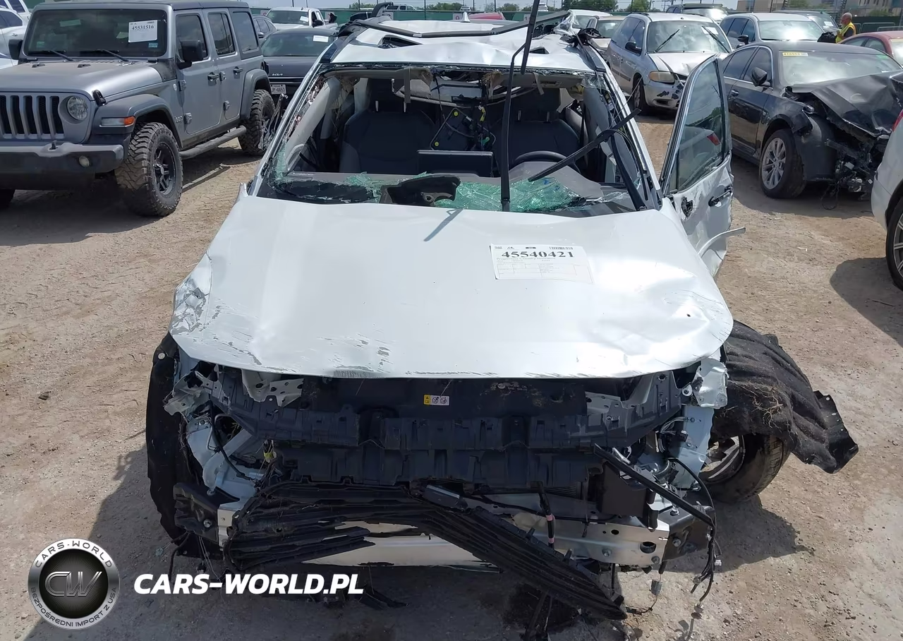 2025 Toyota Rav4 Xle Premium VIN:2T3C1RFVXSW371005 - 16