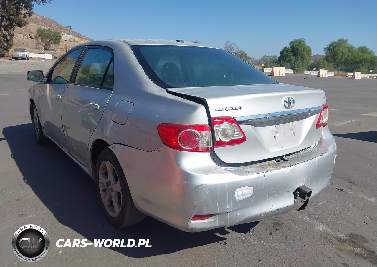 2012 Toyota Corolla Le VIN:2T1BU4EE3CC767635 - 3