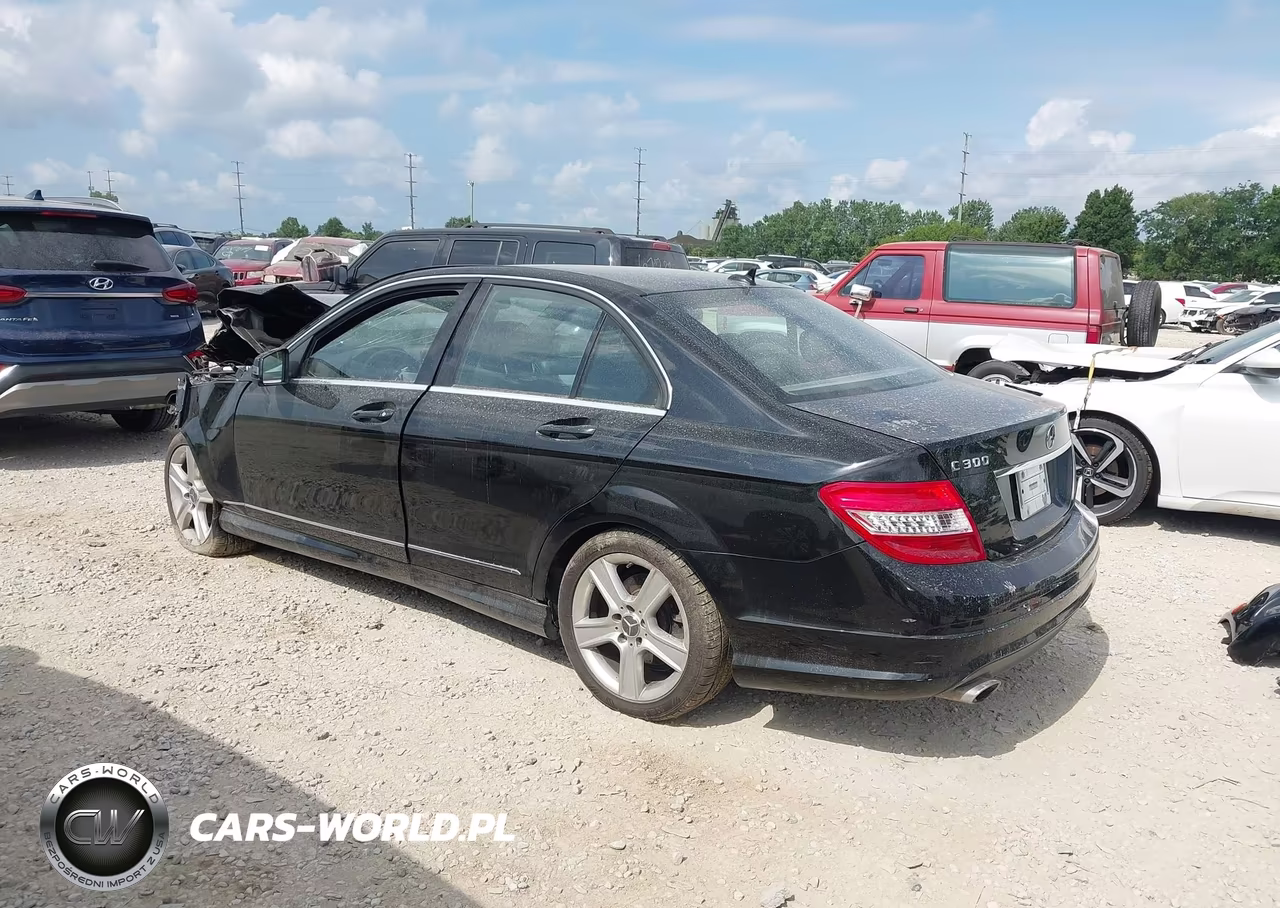 2011 Mercedes-Benz C 300 Luxury 4Matic-Sport 4Matic VIN:WDDGF8BB3BR146343 - 3