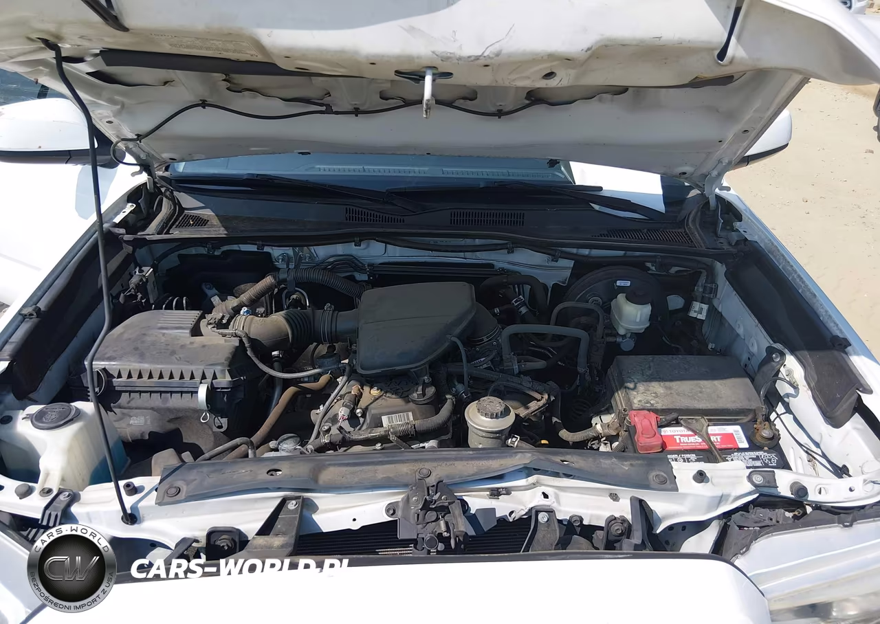 2016 Toyota Tacoma Sr VIN:5TFAX5GN8GX065288 - 10