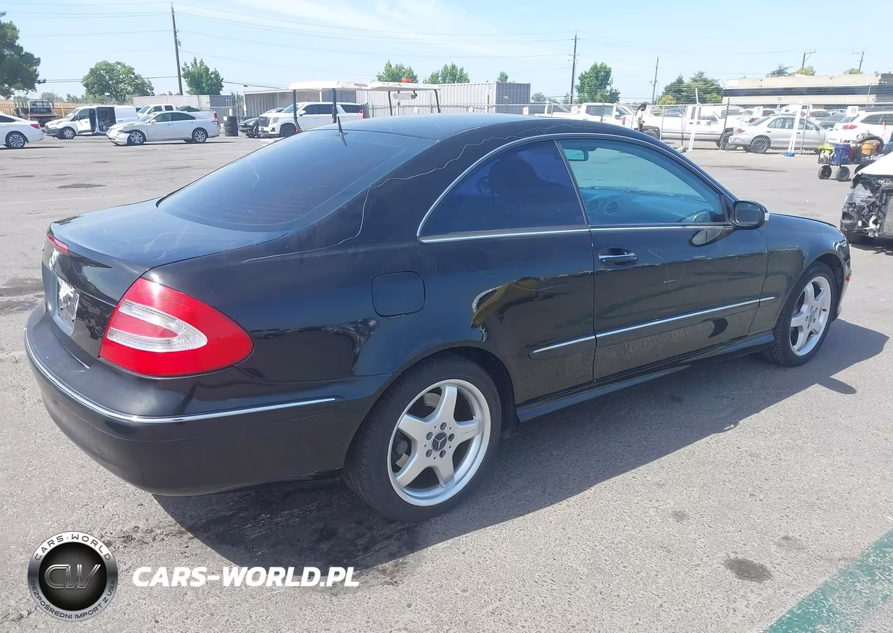 2003 Mercedes-Benz Clk 500 VIN:WDBTJ75J43F018571 - 4
