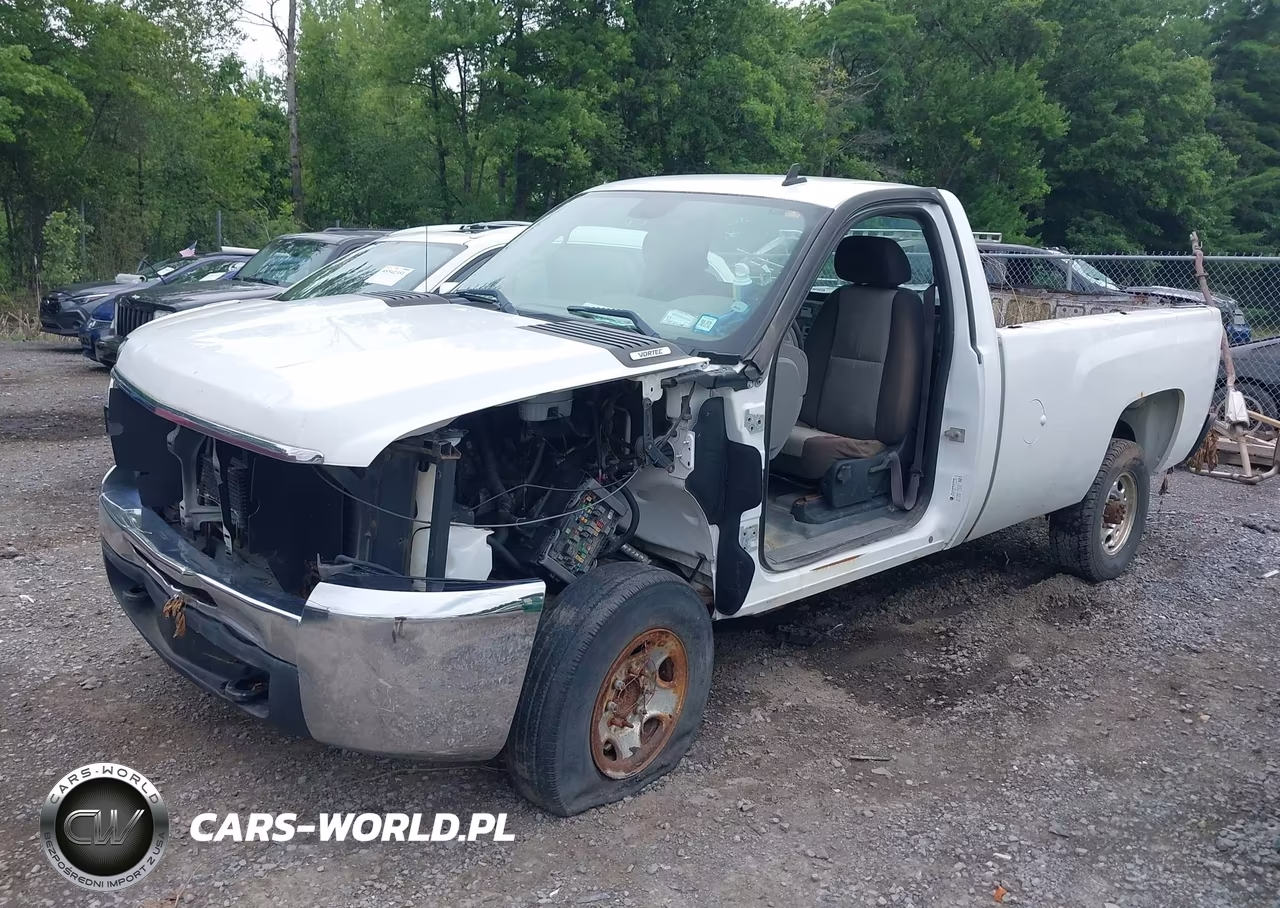 2007 Chevrolet Silverado 2500Hd Work Truck VIN:1GCHC24K07E573236 - 2