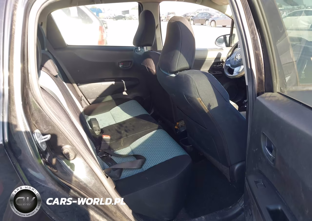 2013 Toyota Yaris Se VIN:JTDKTUD30DD551457 - 8