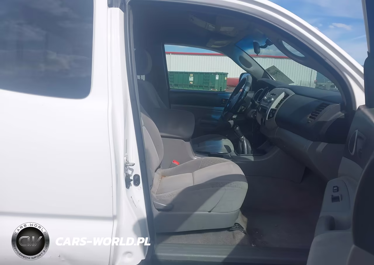 2005 Toyota Tacoma Base V6 VIN:5TEUU42N65Z114209 - 5