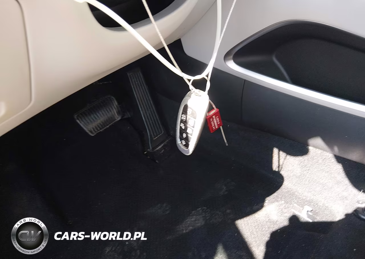 2022 Hyundai Tucson Limited VIN:5NMJE3AEXNH152778 - 11