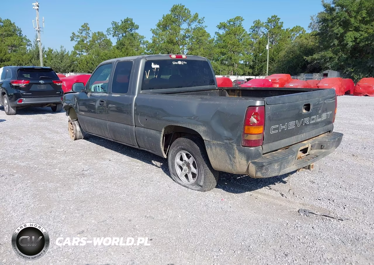 2001 Chevrolet Silverado 1500 VIN:2GCEC19W111257927 - 3