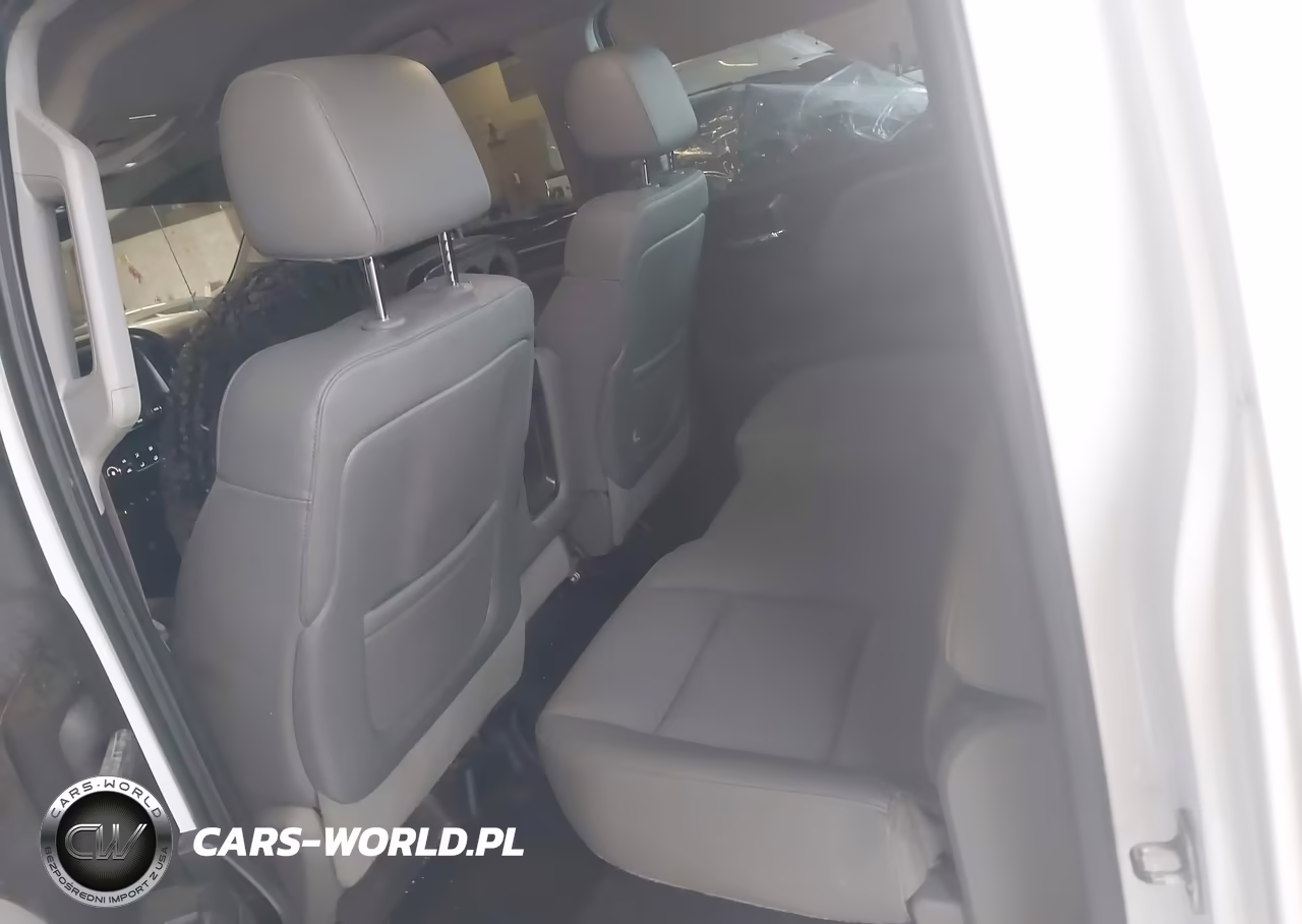 2015 Chevrolet Silverado 3500Hd Chassis Wt VIN:1GB4KYC87FF680288 - 7