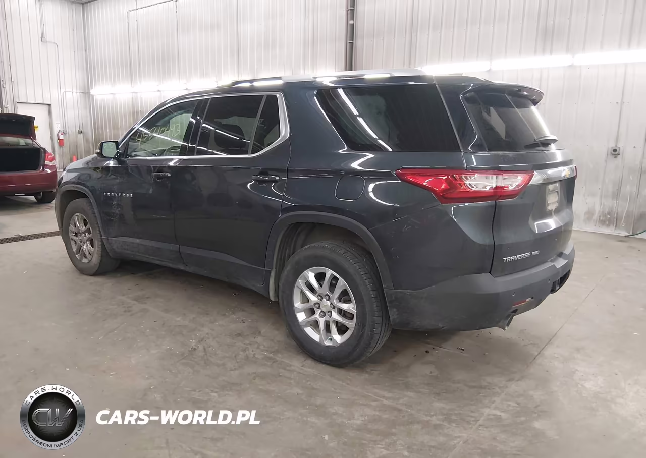 2018 Chevrolet Traverse Lt Cloth VIN:1GNEVGKW6JJ274615 - 3