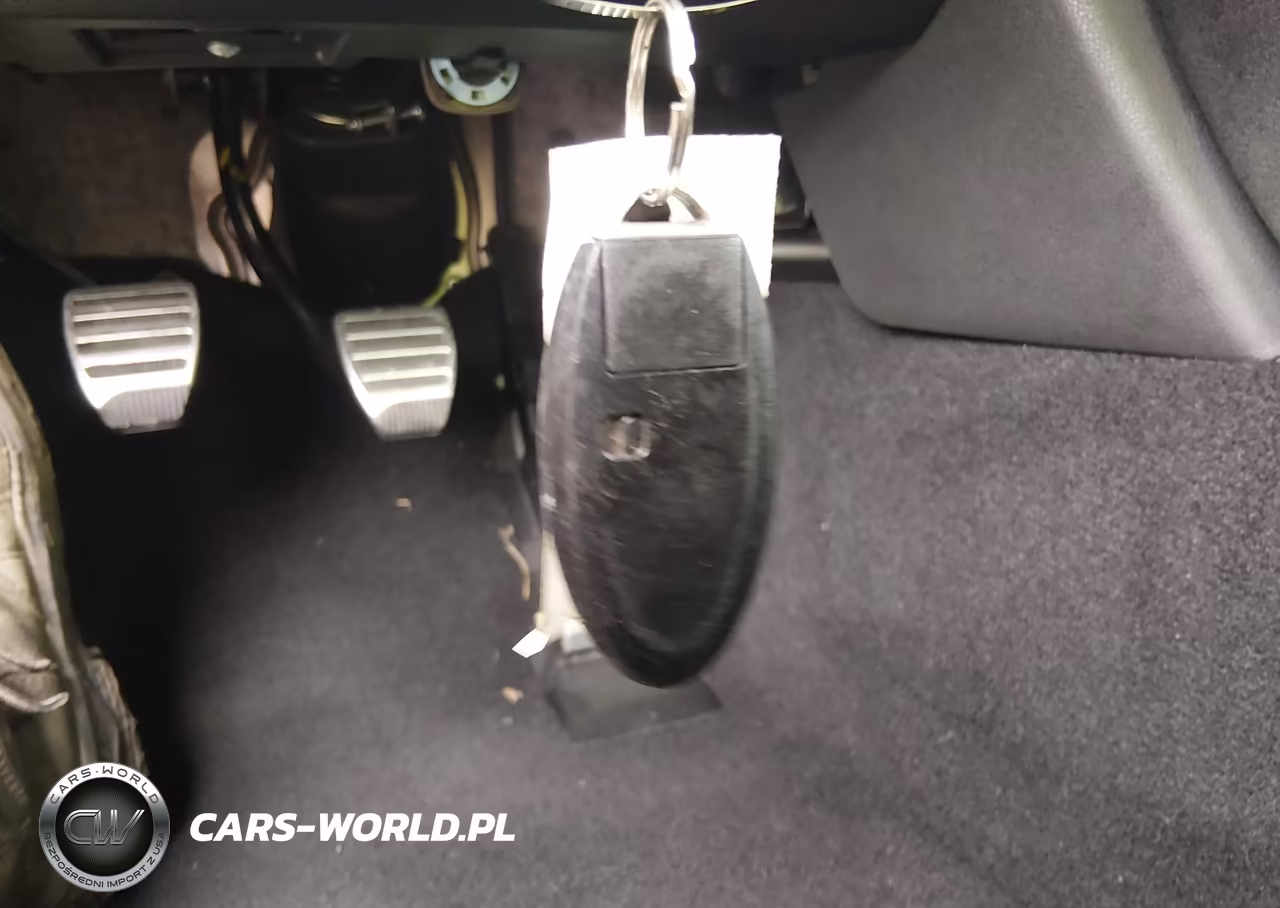 2010 Nissan 370Z Touring VIN:JN1AZ4FH1AM301274 - 11