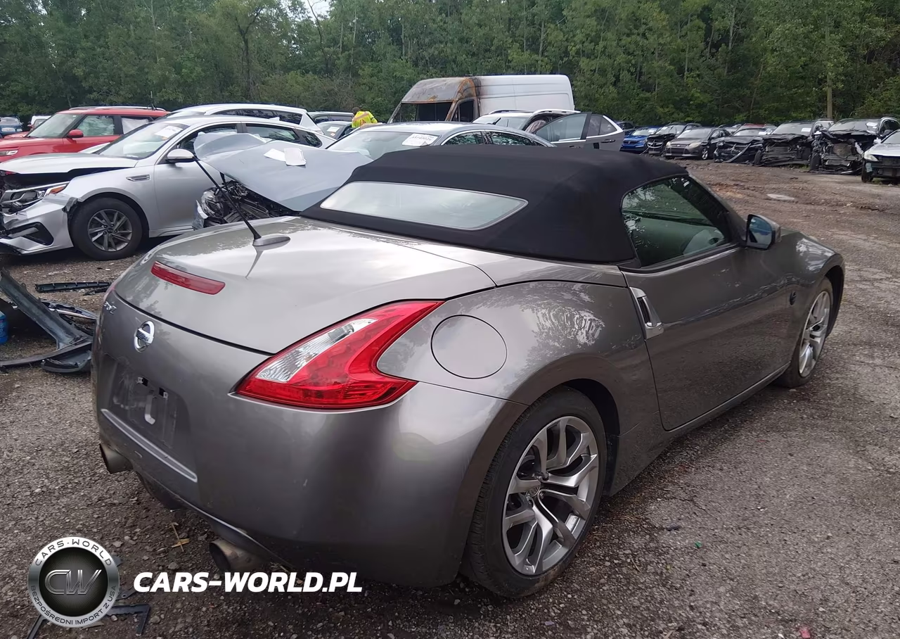 2010 Nissan 370Z Touring VIN:JN1AZ4FH1AM301274 - 4