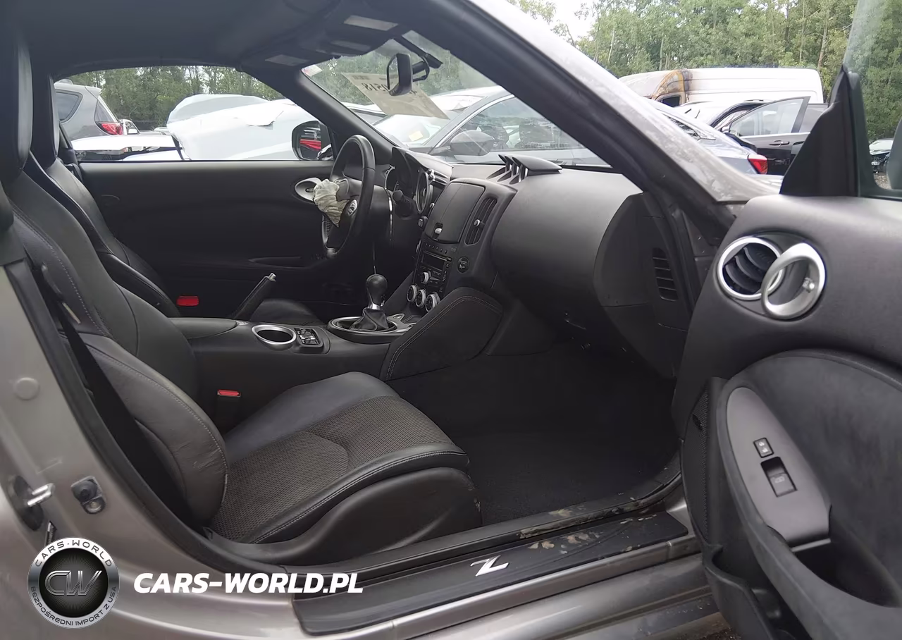 2010 Nissan 370Z Touring VIN:JN1AZ4FH1AM301274 - 5