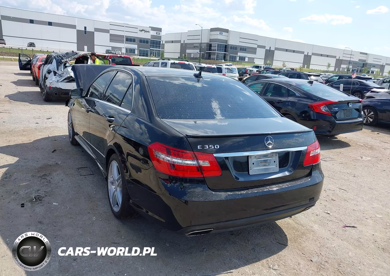 2011 Mercedes-Benz E 350 VIN:WDDHF5GB8BA493757 - 3