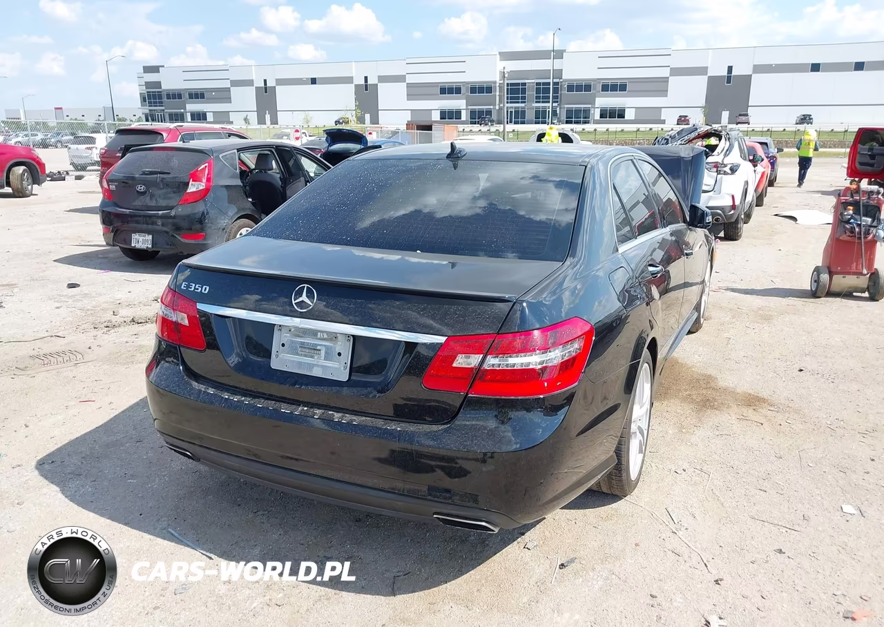2011 Mercedes-Benz E 350 VIN:WDDHF5GB8BA493757 - 4
