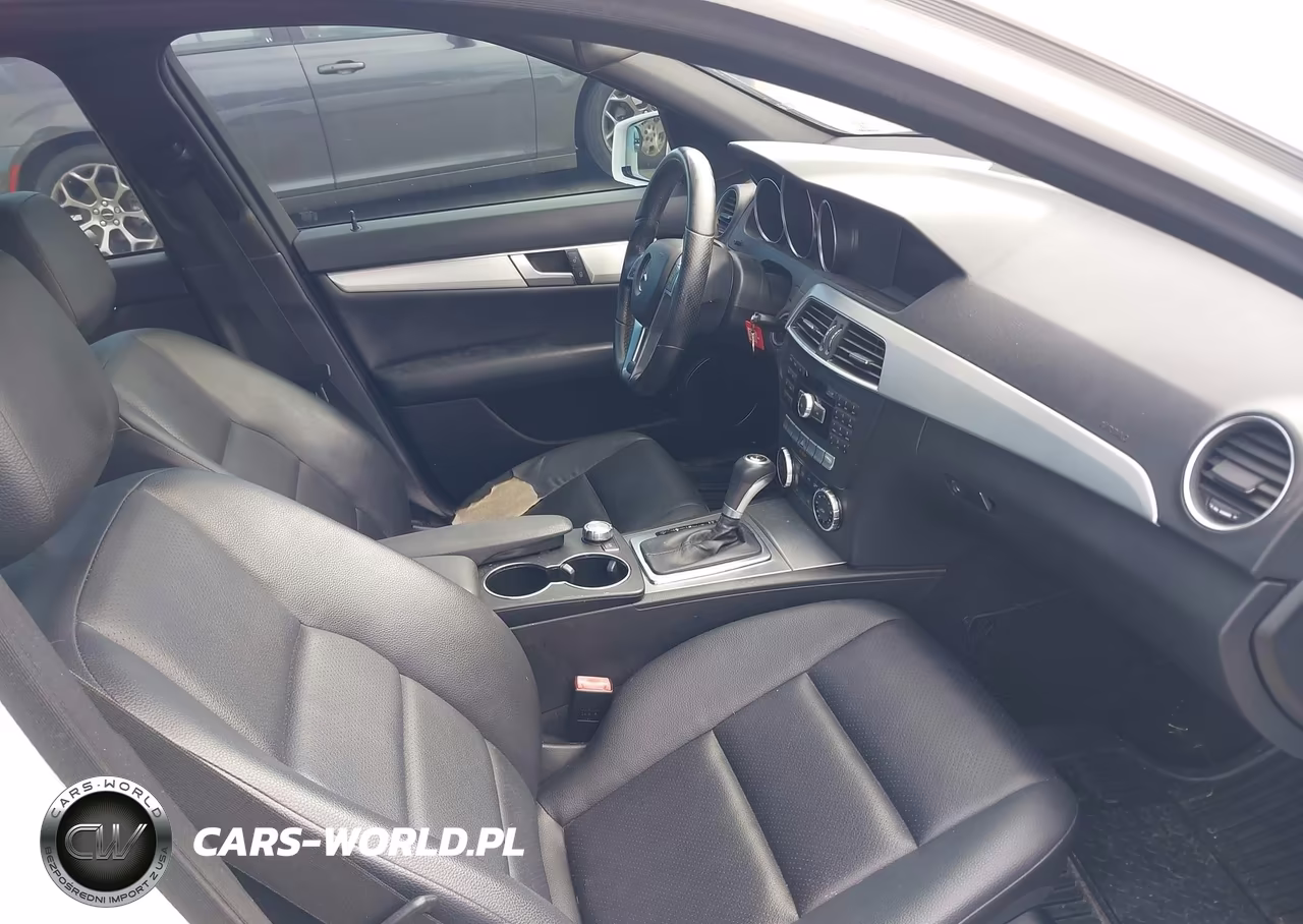 2014 Mercedes-Benz C 250 Sport VIN:WDDGF4HB0EG253687 - 5