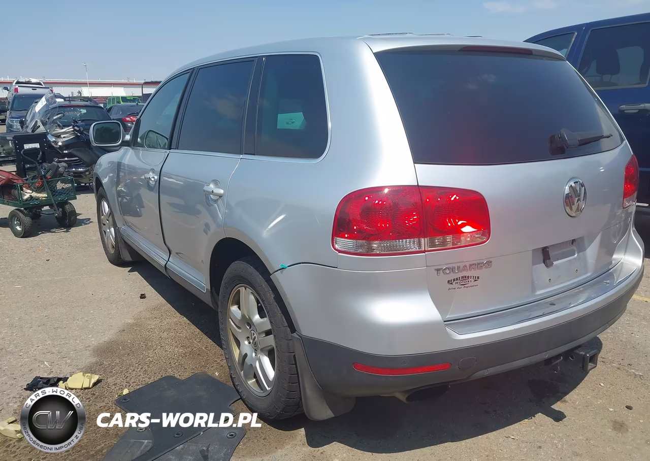 2004 Volkswagen Touareg V8 VIN:WVGEM77L54D047876 - 3