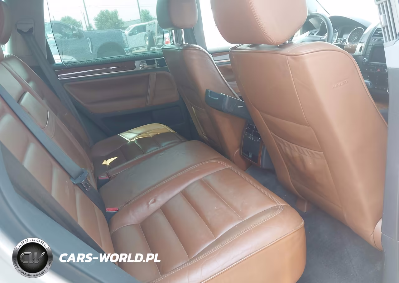 2004 Volkswagen Touareg V8 VIN:WVGEM77L54D047876 - 8