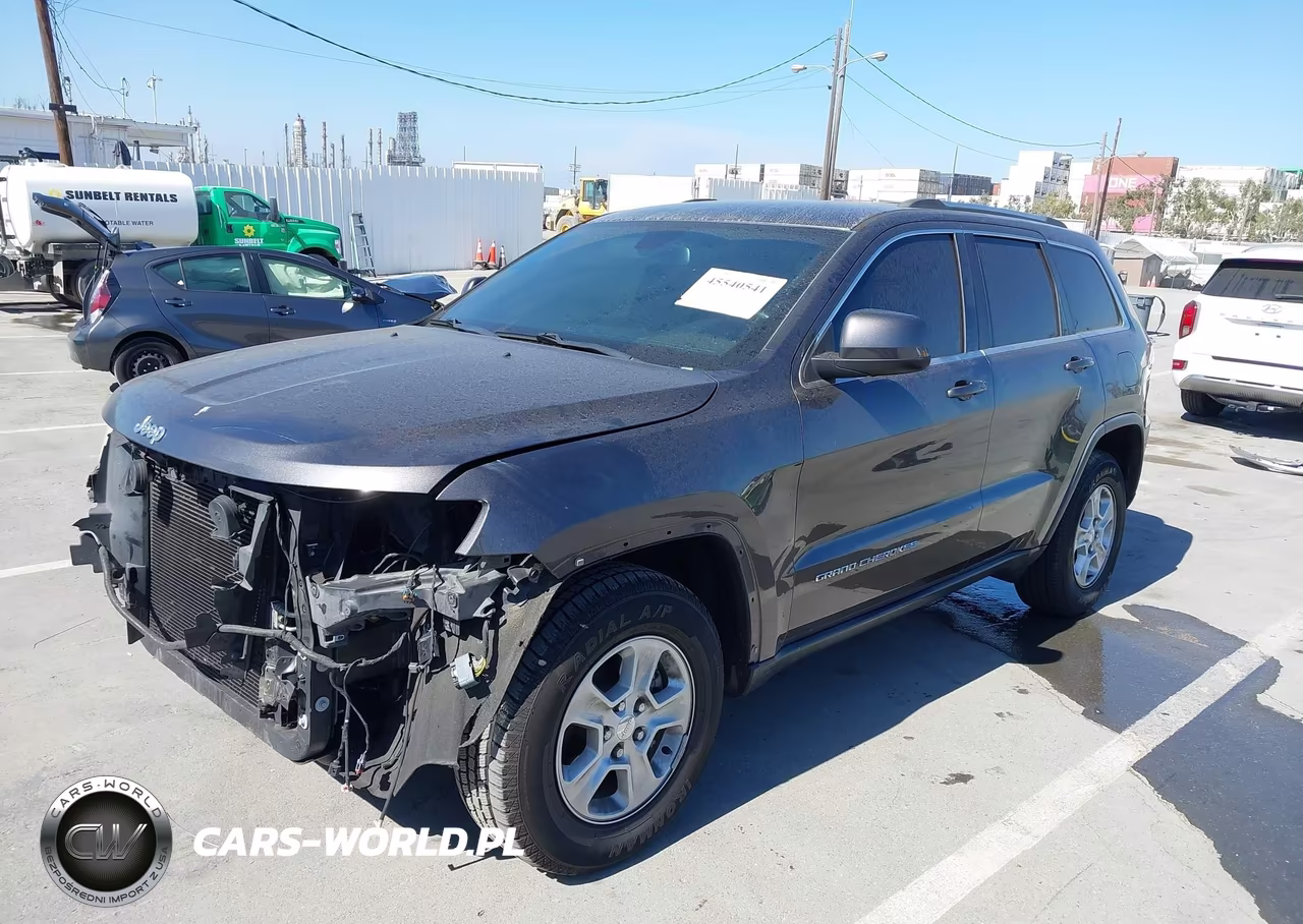 2016 Jeep Grand Cherokee Laredo VIN:1C4RJEAG0GC359077 - 2