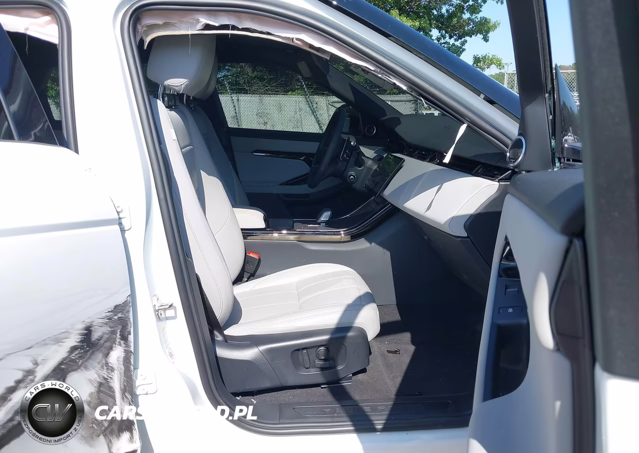 2026 Land Rover Range Rover Evoque S VIN:SALZJ2FX4TH289628 - 5