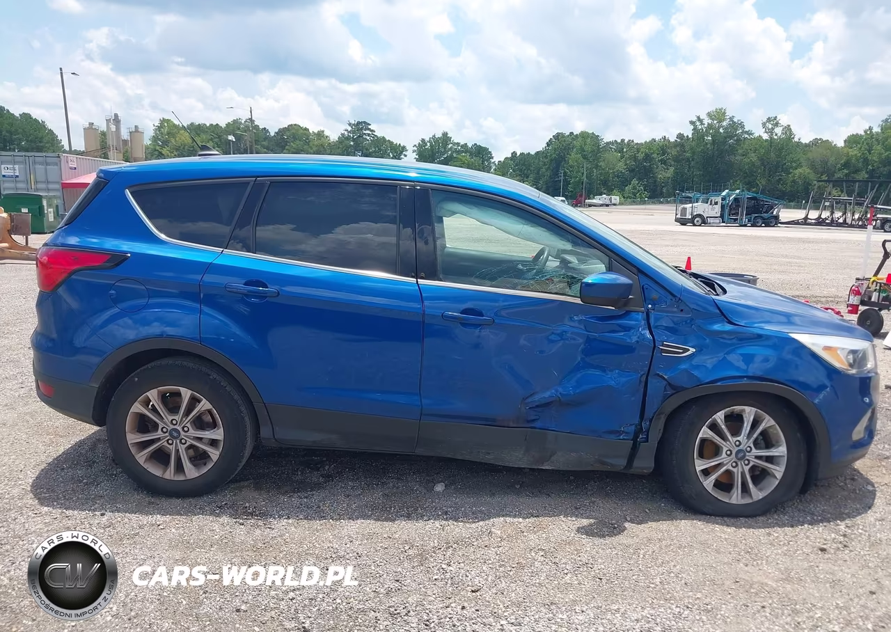 2019 Ford Escape Se VIN:1FMCU0GD5KUA47087 - 14