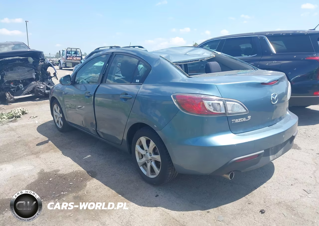 2011 Mazda Mazda3 I Touring VIN:JM1BL1VG9B1454420 - 3