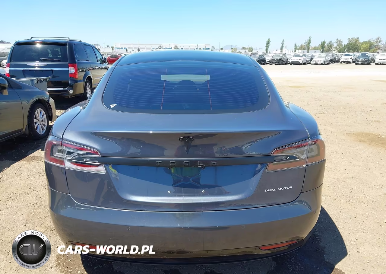 2020 Tesla Model S Long Range Dual Motor All-Wheel Drive-Long Range Plus Dual Motor All-Wheel Drive VIN:5YJSA1E22LF371253 - 16