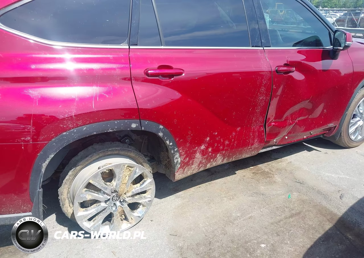 2022 Toyota Highlander Hybrid Limited VIN:5TDXBRCHXNS557243 - 18