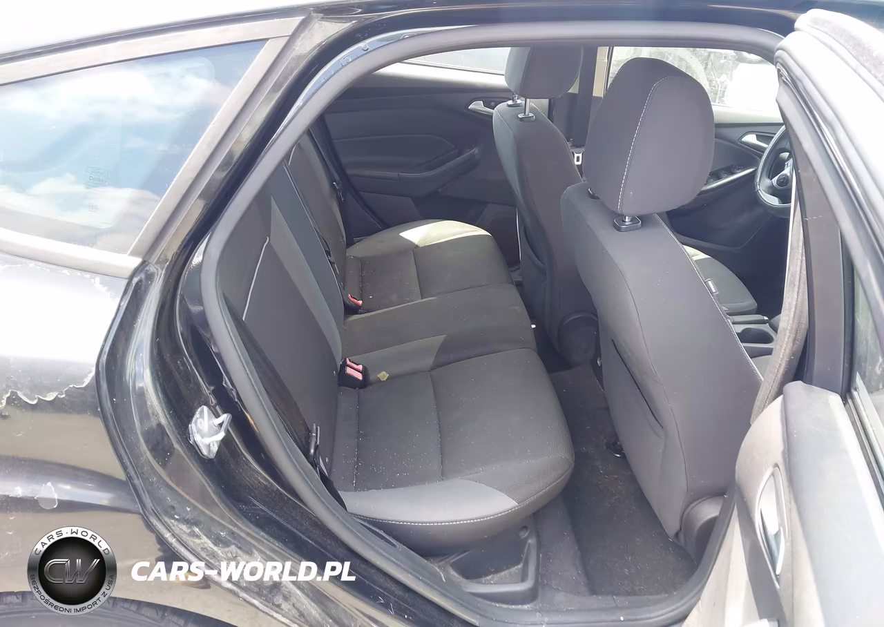 2013 Ford Focus Se VIN:1FADP3K27DL145978 - 8