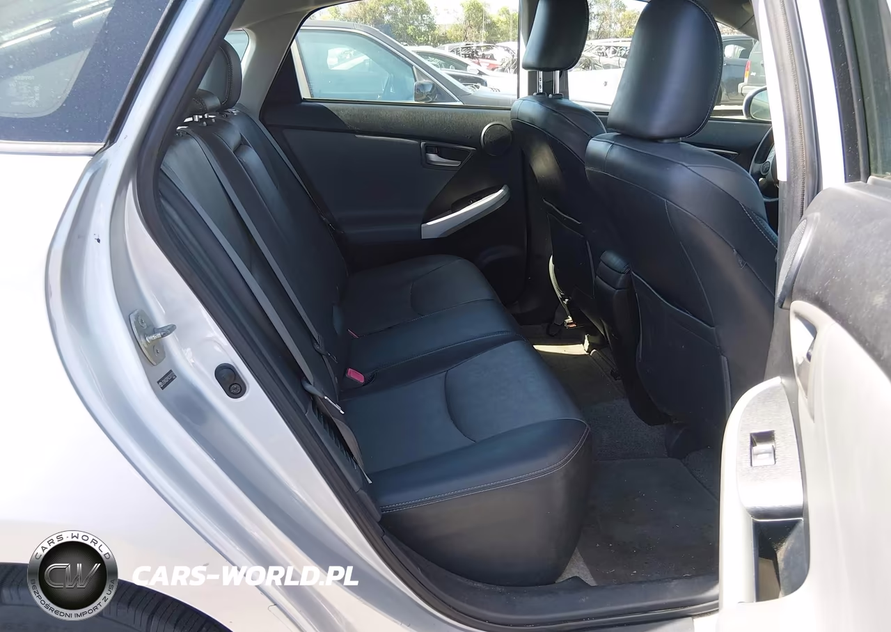2012 Toyota Prius Plug-In Advanced VIN:JTDKN3DPXC3001310 - 8