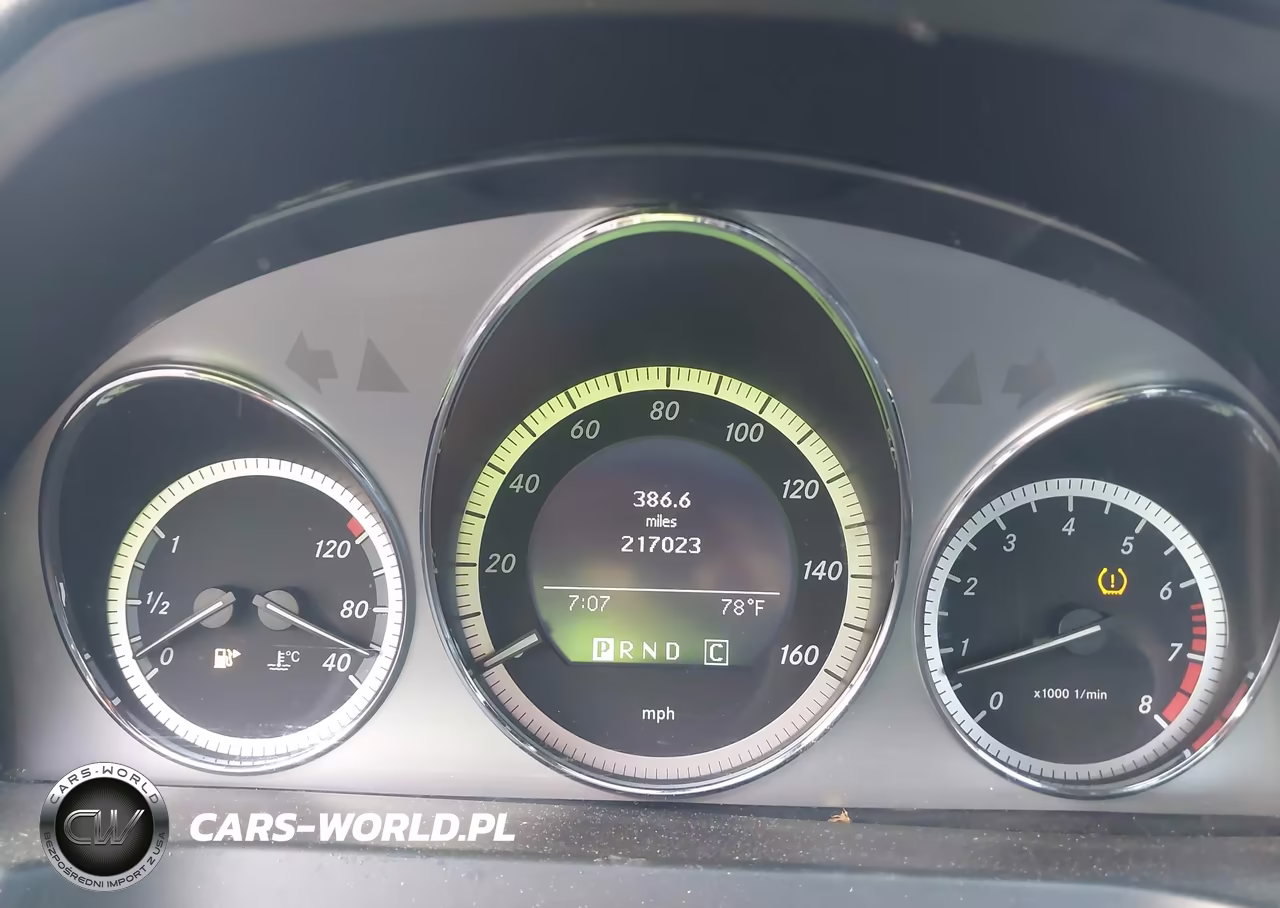 2010 Mercedes-Benz C 300 Luxury-Sport VIN:WDDGF5EB3AR121967 - 7