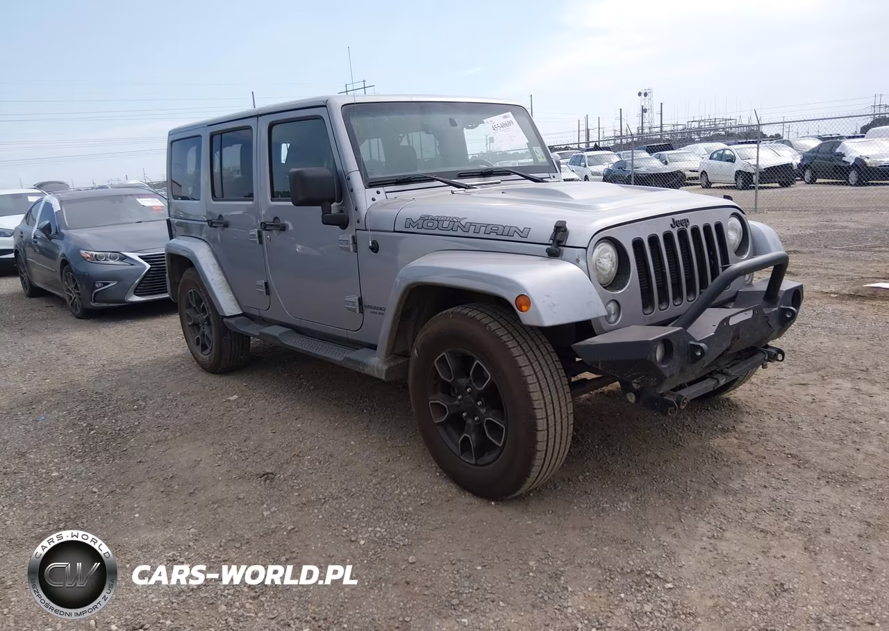 2017 Jeep Wrangler Unlimited Smoky Mountain 4X4 – zdjęcie 1 z 16