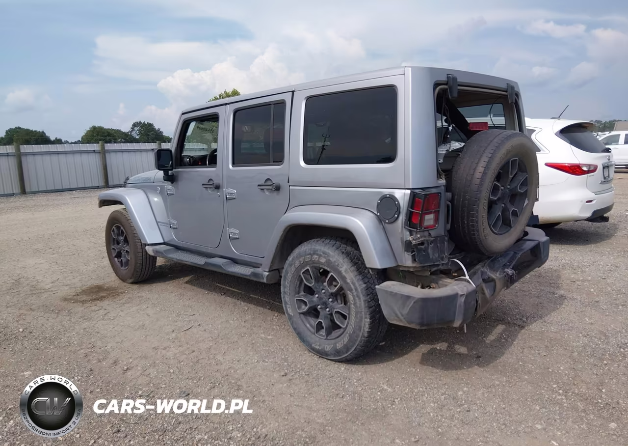 2017 Jeep Wrangler Unlimited Smoky Mountain 4X4 VIN:1C4BJWEG7HL675661 - 3