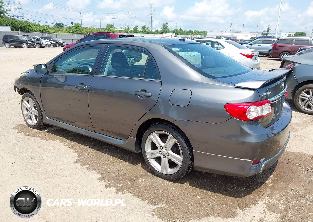 2013 Toyota Corolla S VIN:5YFBU4EEXDP170743 - 3