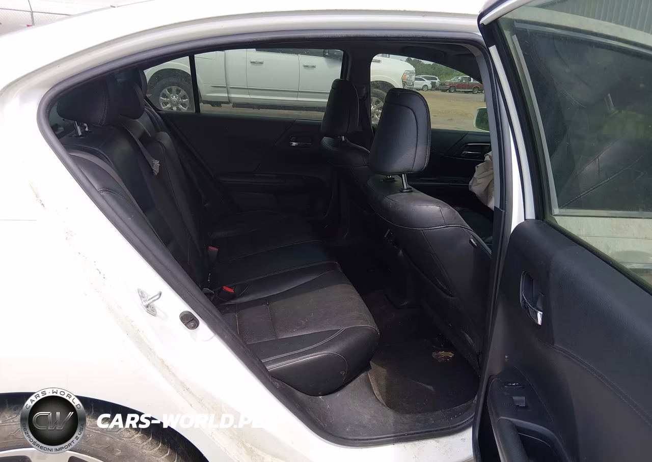 2017 Honda Accord Hybrid Touring VIN:JHMCR6F75HC021140 - 8